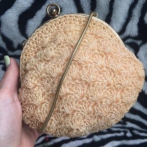 Vintage Cream & Gold Beaded Conch Mini Purse